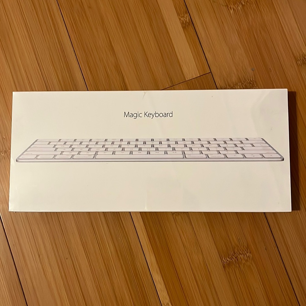 Apple Magic Keyboard MLA22LL/A